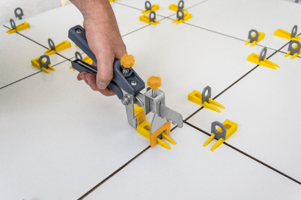 Szczypce do poziomowania Hardy